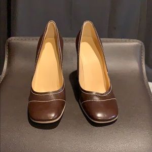 Brand new authentic Miu Miu 37 brown leather heels